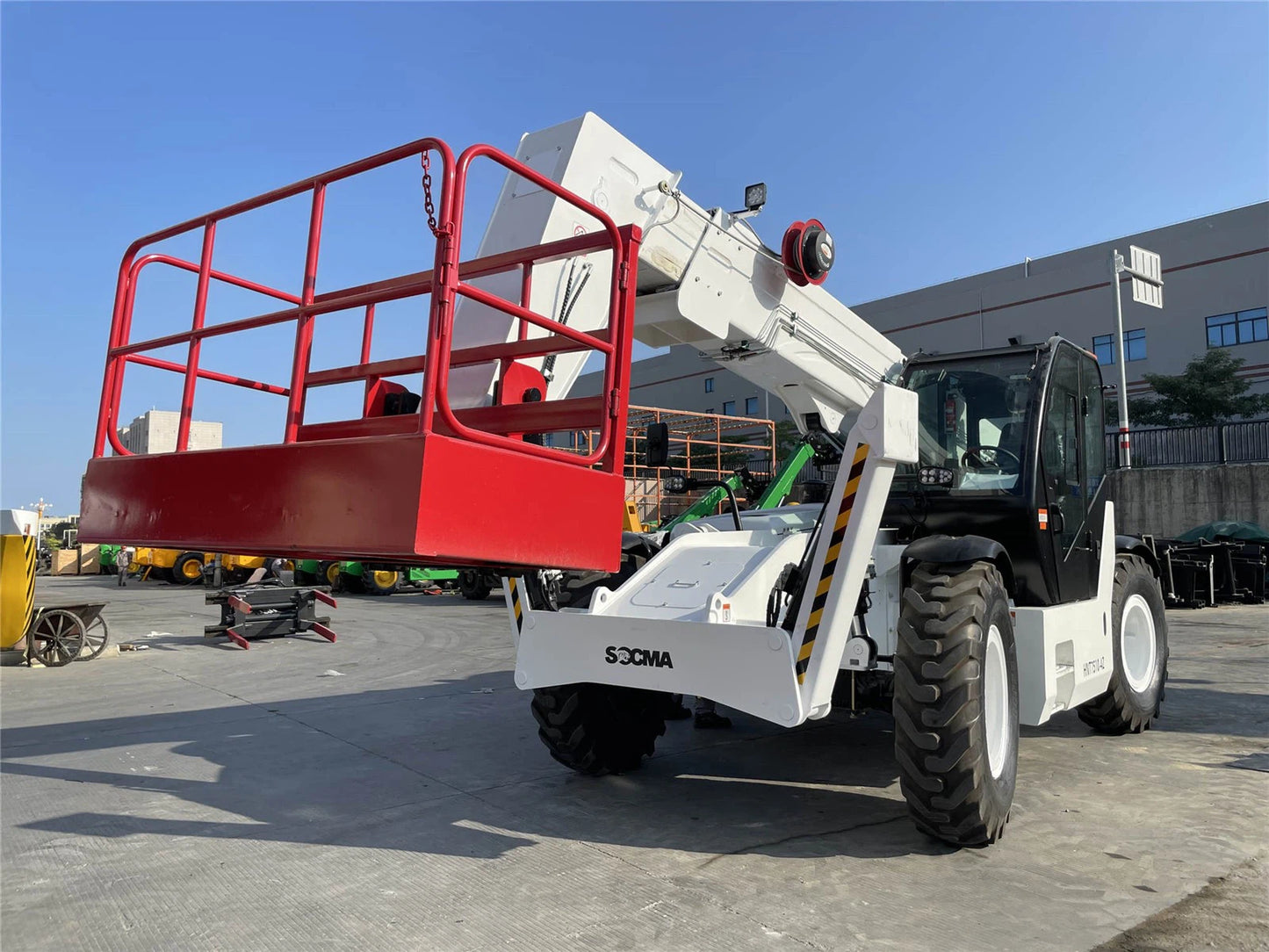 SOCMA 7.5 Ton 10 Meter Telescopic Forklift HNT7510-4Z