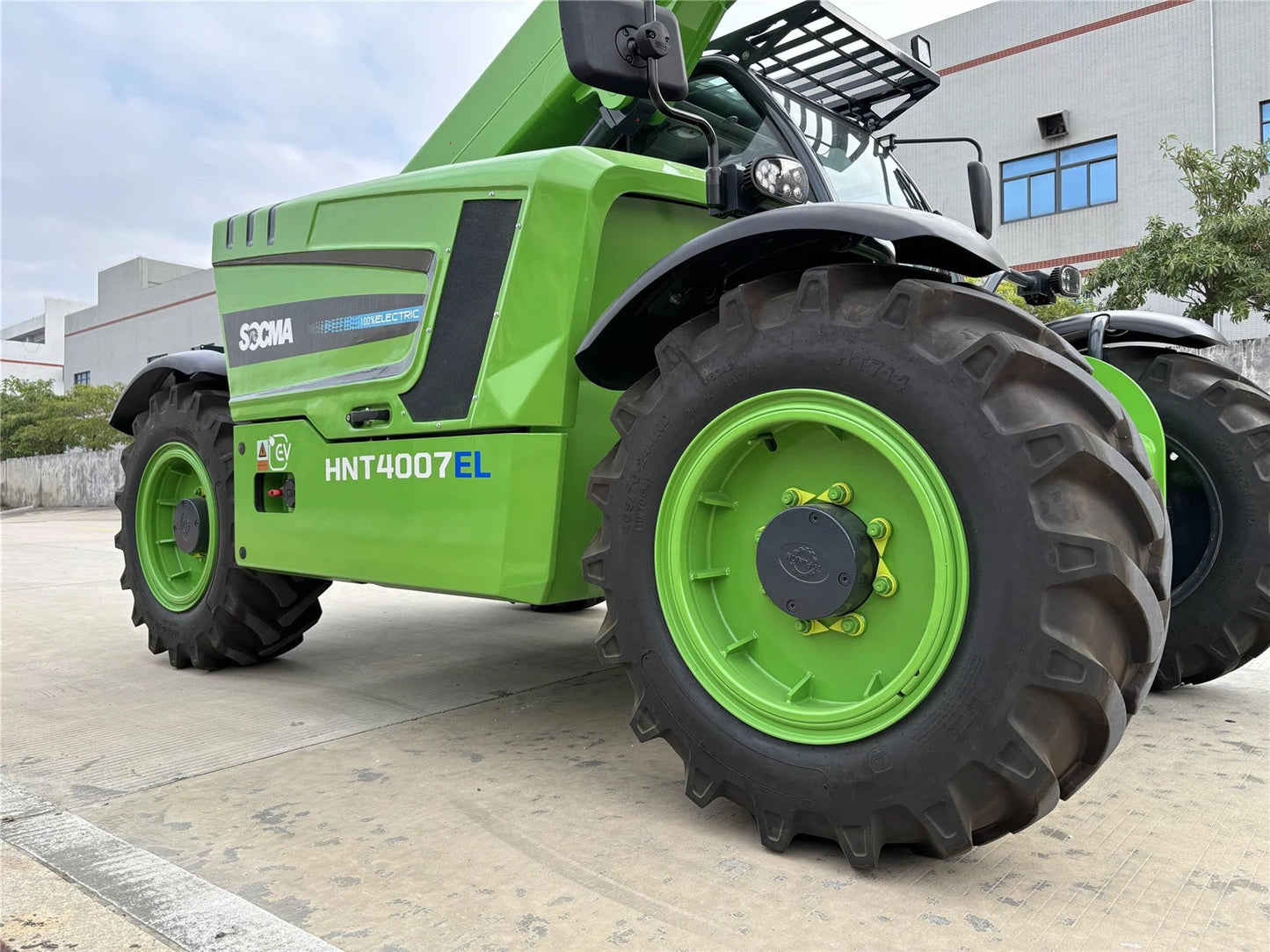 SOCMA 4 Ton 7 Meter Telescopic Forklift HNT4007-EL