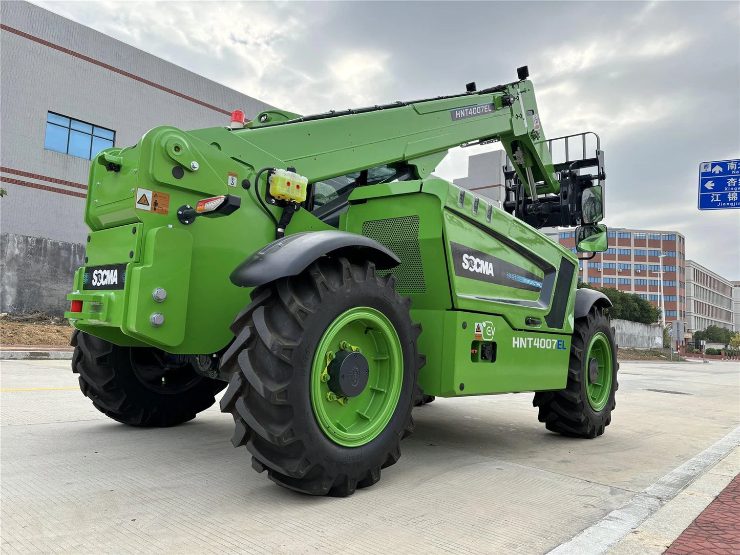 SOCMA 4 Ton 7 Meter Telescopic Forklift HNT4007-EL