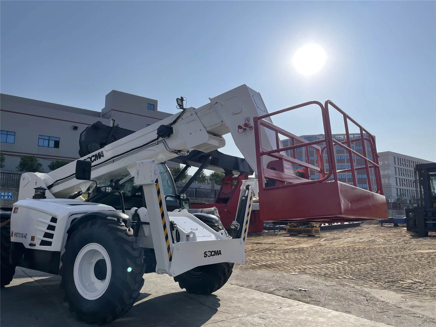 SOCMA 7.5 Ton 10 Meter Telescopic Forklift HNT7510-4Z